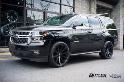 Chevrolet_Tahoe_with_24in_Black_Rhino_Traverse_Wheels_8884_13487_extra_large.jpeg
