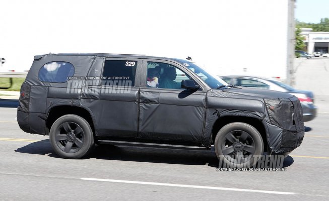 Spied-2014-Chevrolet-Tahoe-side.jpg