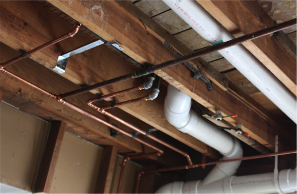 Copper-pipes-in-ceiling.png