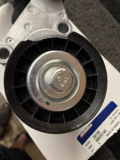 ac delco tensioner broke in pkg 081.JPG
