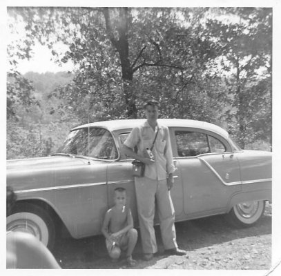 1954 Olds Super 88 in Joplin.jpg