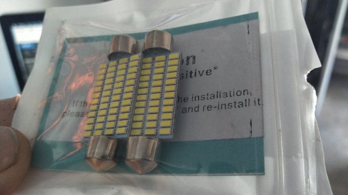 puddle light LED.JPG