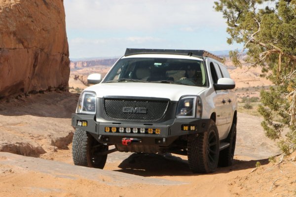 baseline overland rack yukon xl denali.JPG