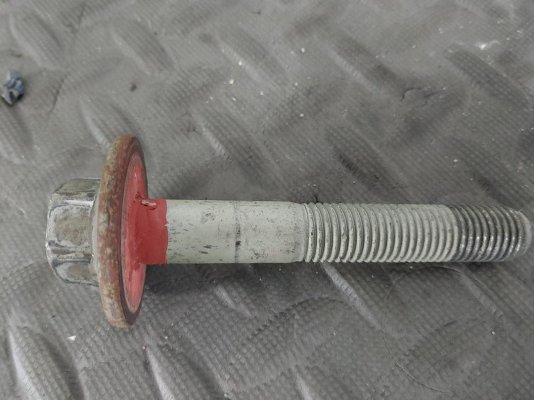 LMG Balancer Bolt.jpg