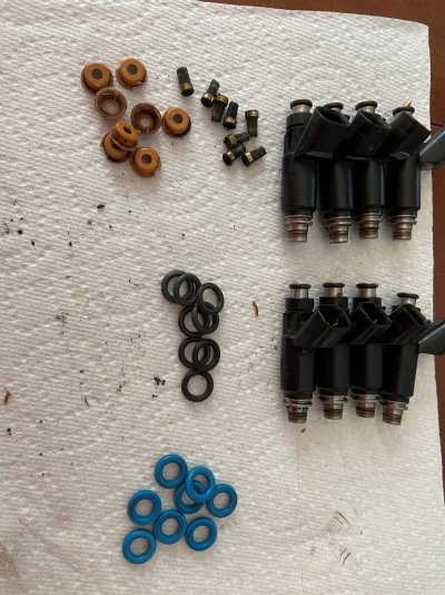 fuel injector re-build.jpg