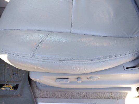 07 Tahoe Seats Pix 3.jpg