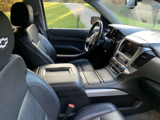 Tahoe Interior - Silver to Match - IMG_5260.jpg