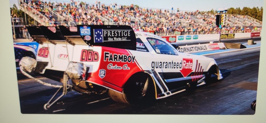 Farmboy funnycar.jpg