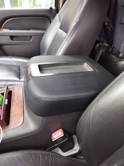 armrest1.jpg