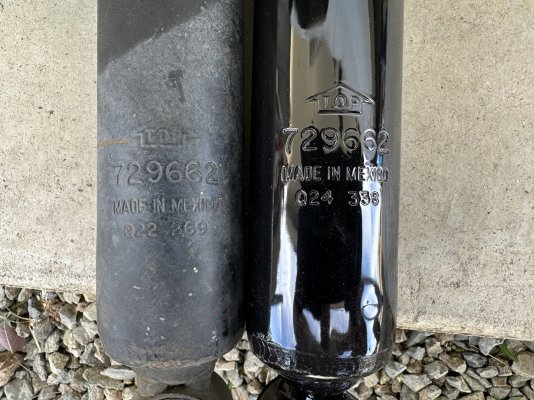 Rear shocks 2.JPG
