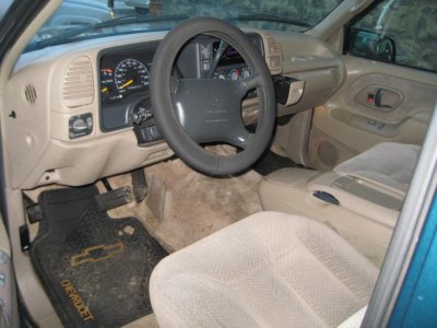 INTERIOR.jpg